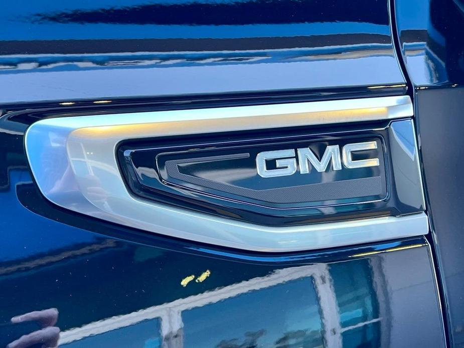 new 2024 GMC Yukon XL car, priced at $87,995