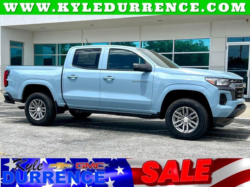 new 2025 Chevrolet Colorado car, priced at $35,180