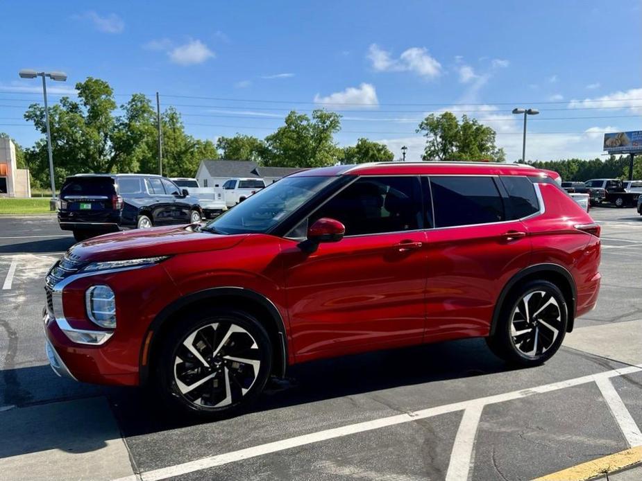 used 2022 Mitsubishi Outlander car, priced at $22,897