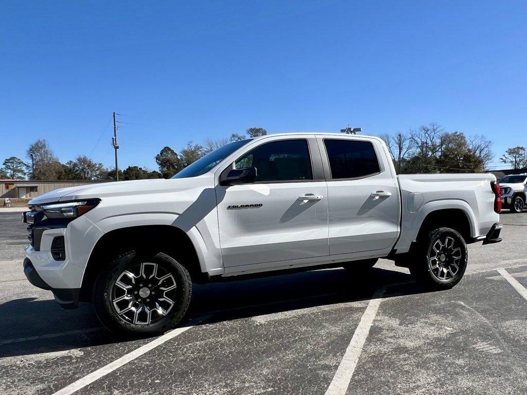 new 2024 Chevrolet Colorado car, priced at $39,030