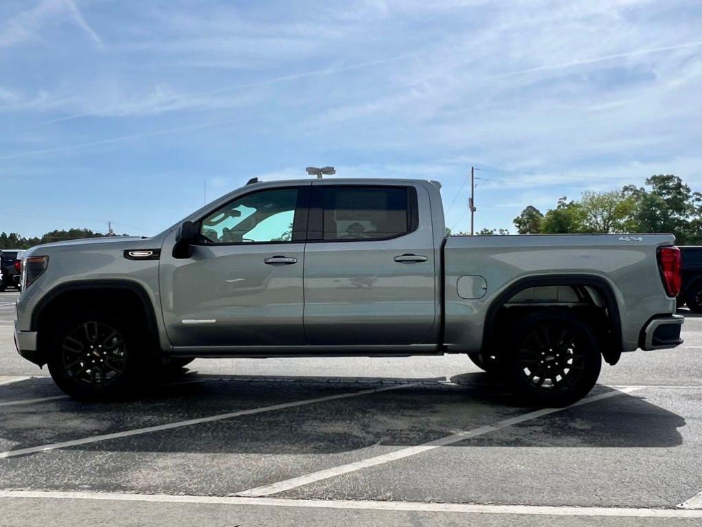 new 2025 GMC Sierra 1500 car, priced at $47,790
