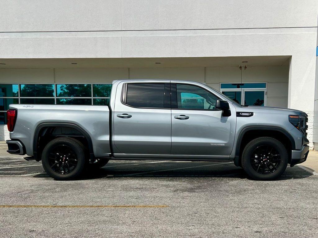 new 2025 GMC Sierra 1500 car, priced at $47,790