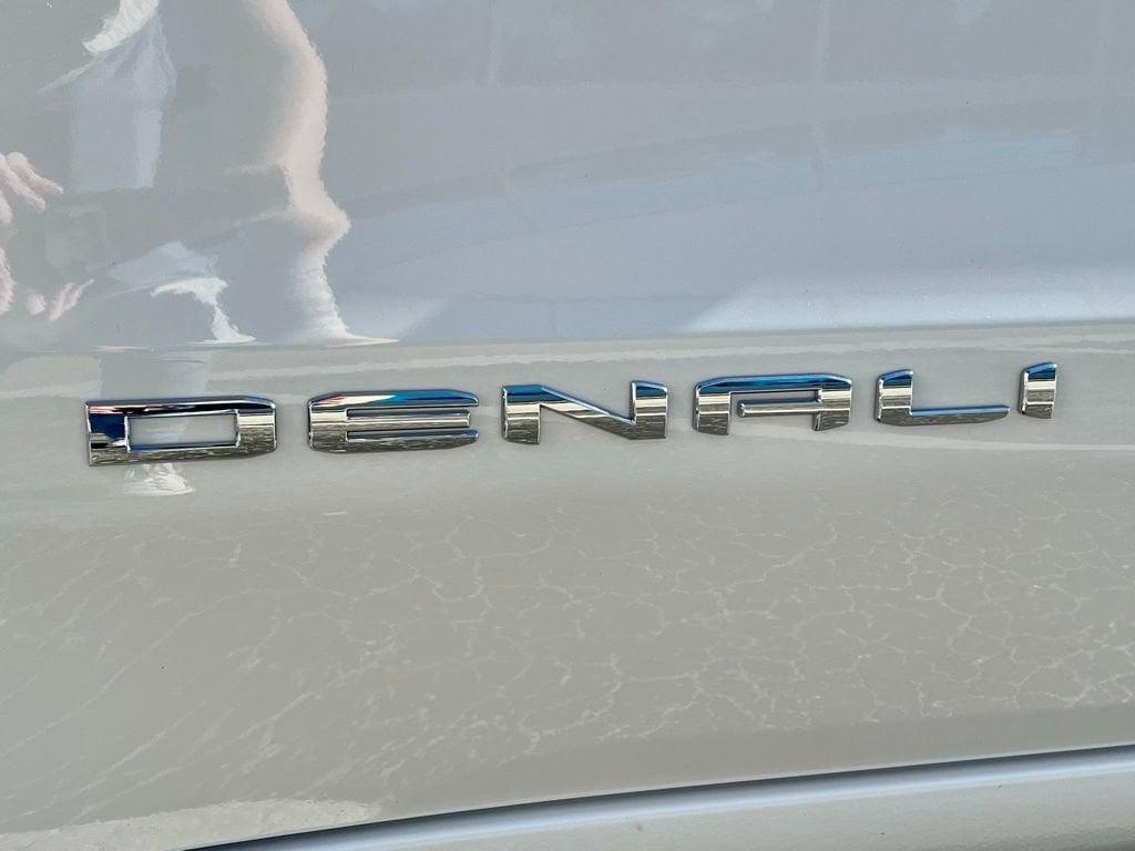 new 2025 GMC Sierra 1500 car, priced at $71,035
