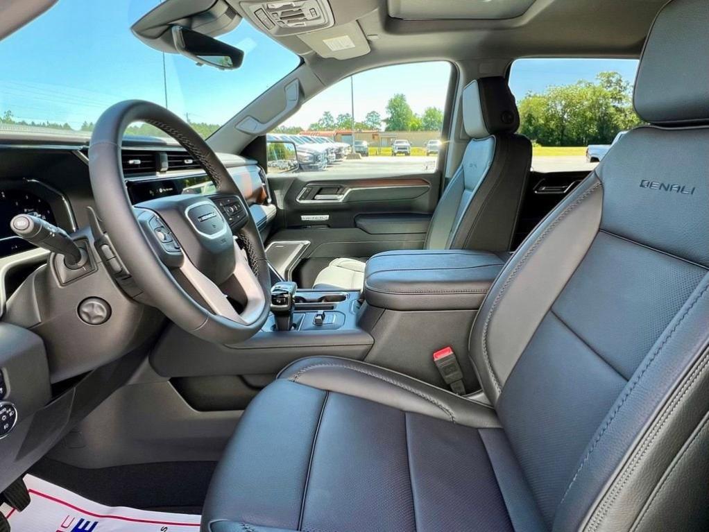 new 2025 GMC Sierra 1500 car, priced at $72,435