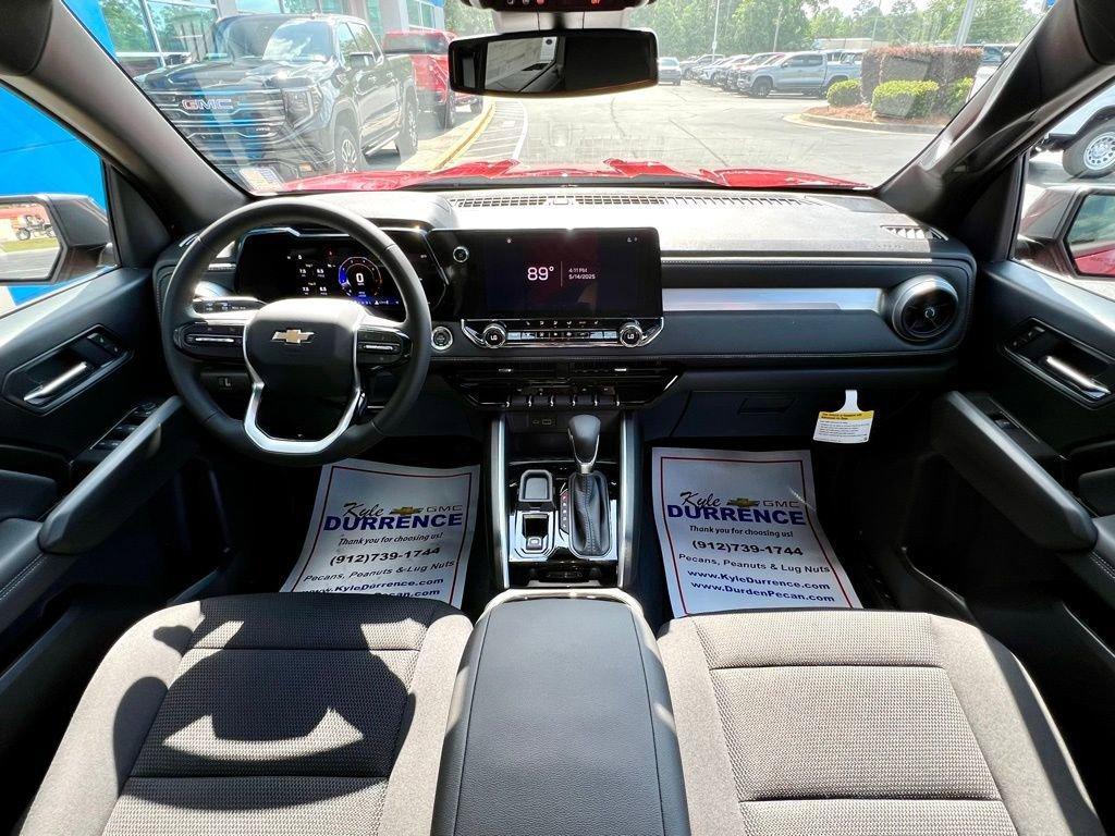 new 2025 Chevrolet Colorado car, priced at $39,125