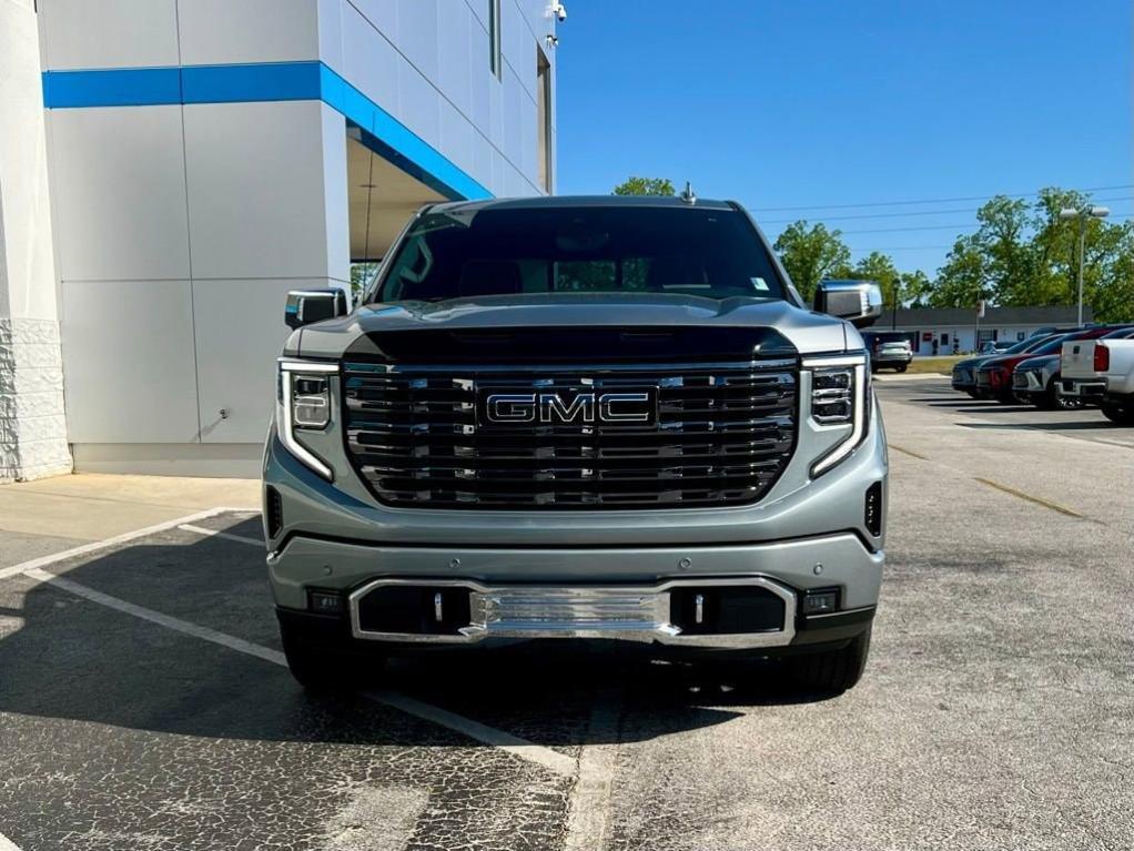 new 2025 GMC Sierra 1500 car, priced at $80,300