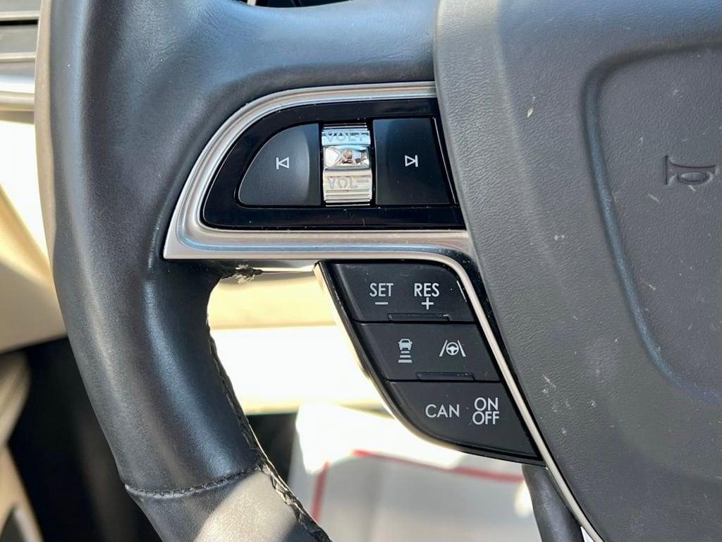 used 2020 Lincoln Nautilus car, priced at $28,812