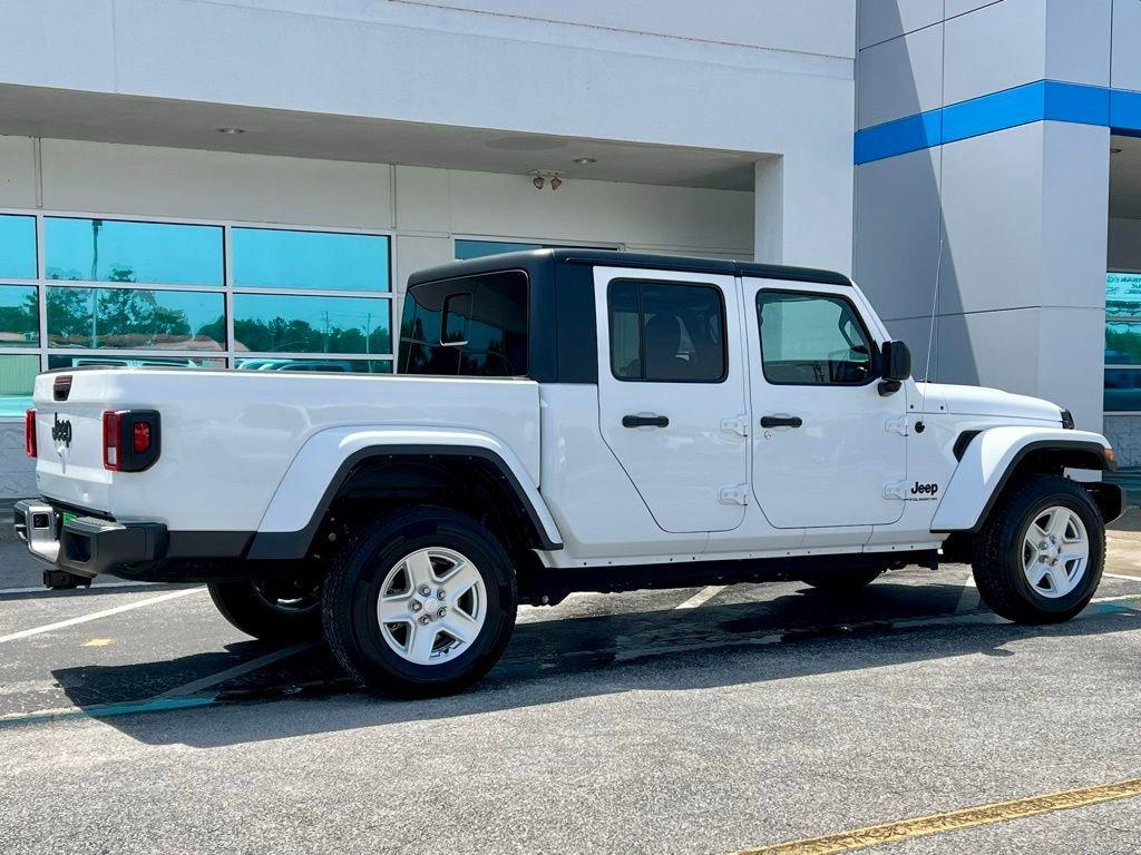 used 2023 Jeep Gladiator car, priced at $28,495