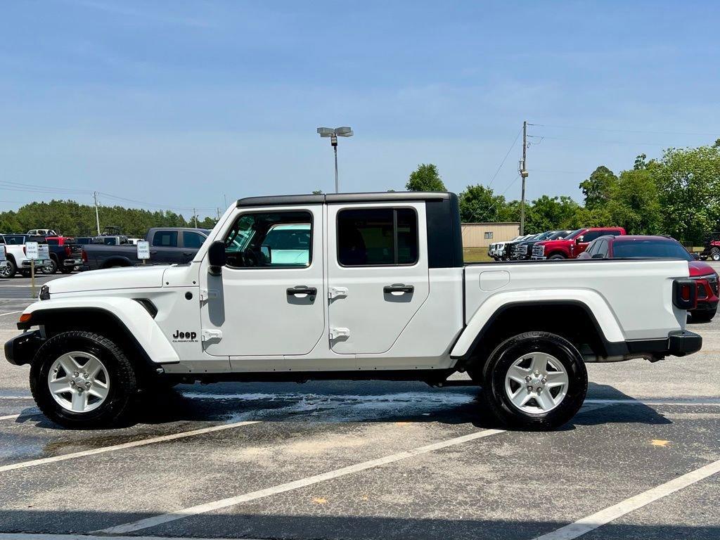 used 2023 Jeep Gladiator car, priced at $28,495