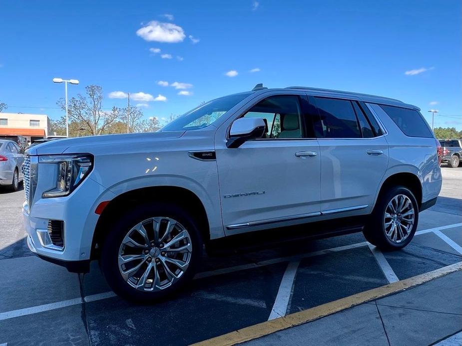 new 2024 GMC Yukon car, priced at $85,990