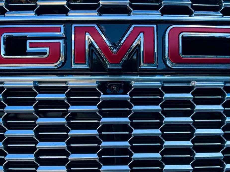 new 2024 GMC Yukon car, priced at $85,990