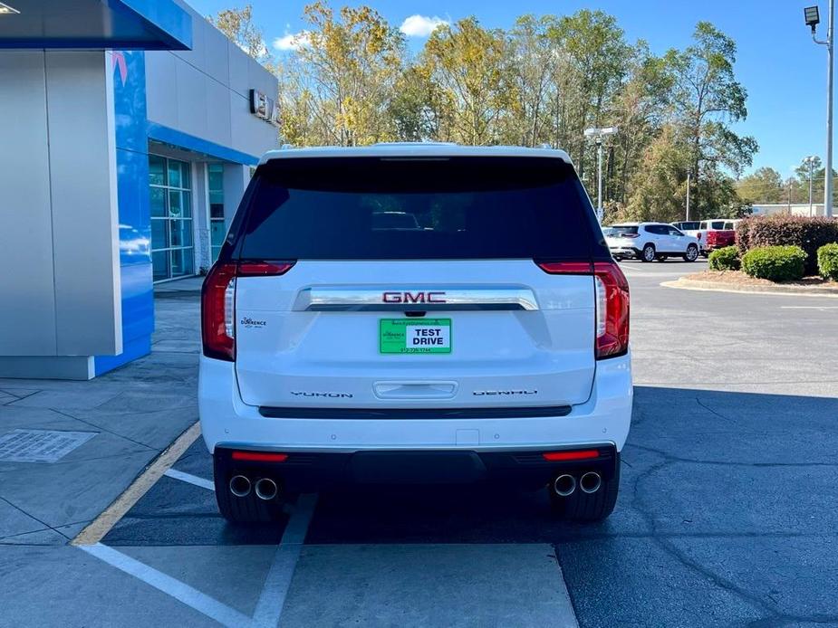 new 2024 GMC Yukon car, priced at $85,990