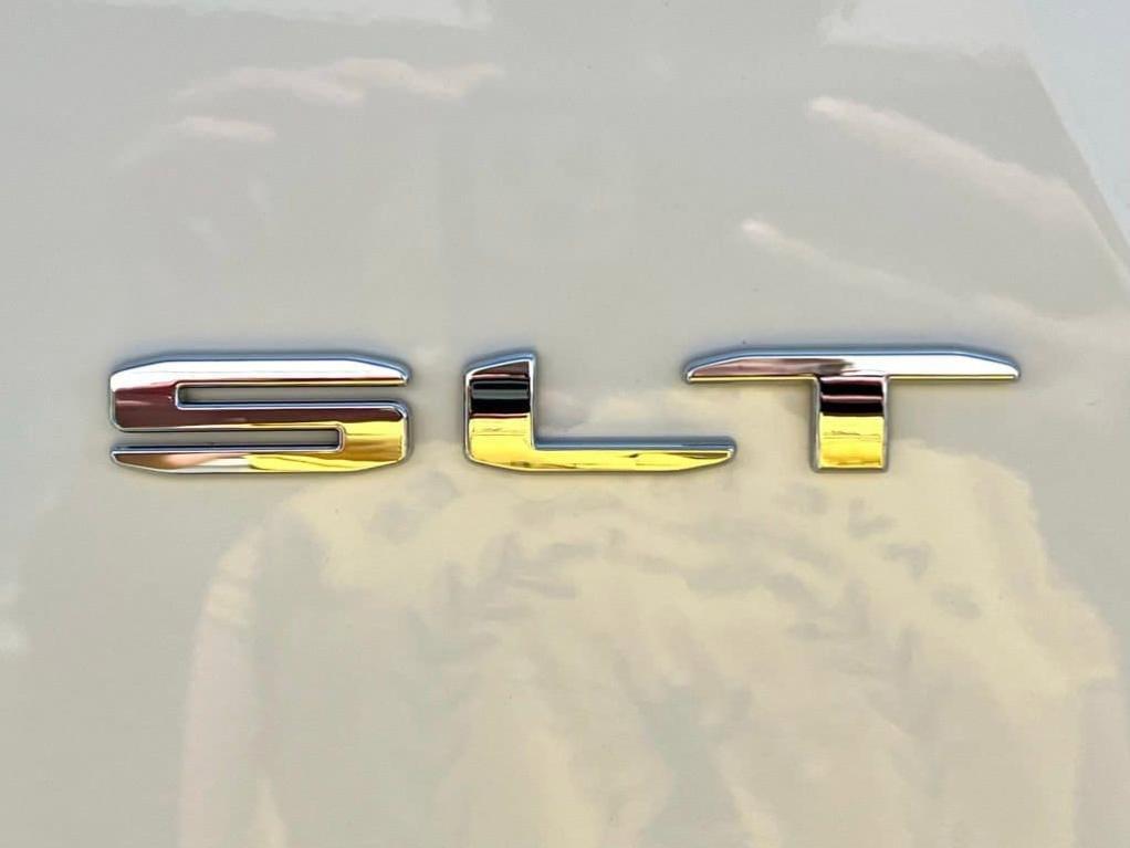 used 2023 GMC Acadia car, priced at $29,995