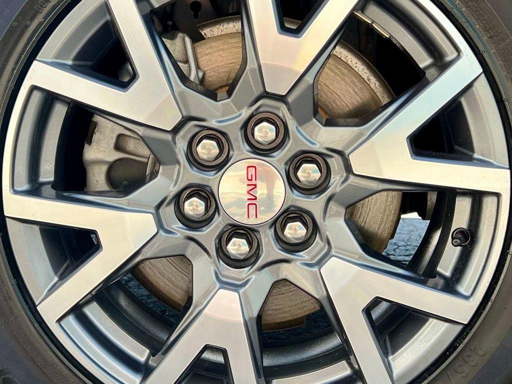 used 2023 GMC Acadia car, priced at $29,995