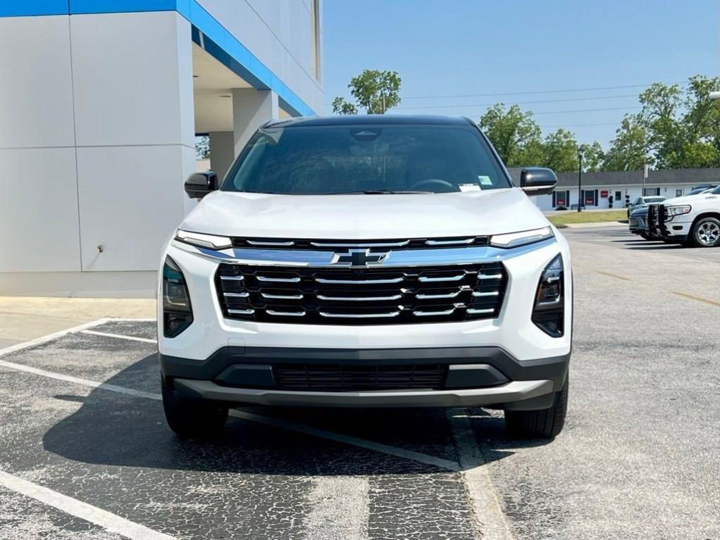 new 2026 Chevrolet Equinox car, priced at $34,675