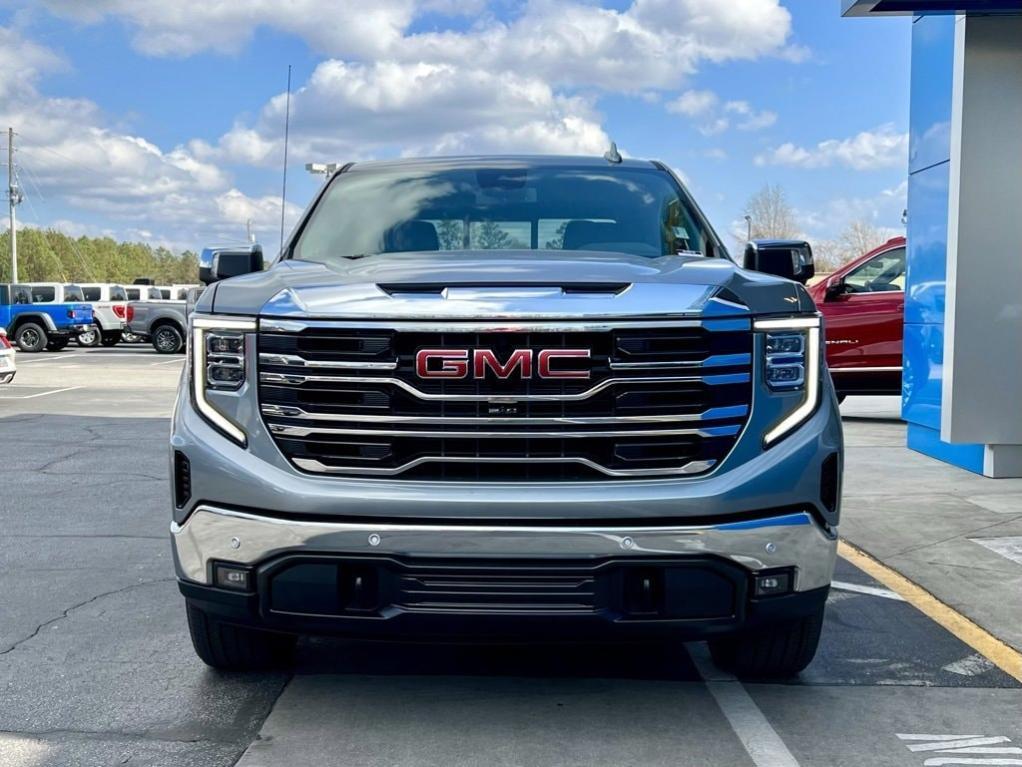 new 2025 GMC Sierra 1500 car, priced at $62,460