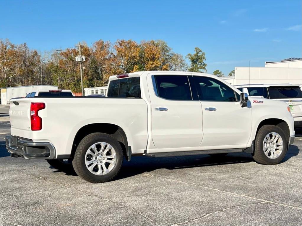 used 2022 Chevrolet Silverado 1500 car, priced at $43,888