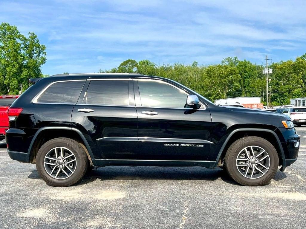 used 2021 Jeep Grand Cherokee car, priced at $22,897