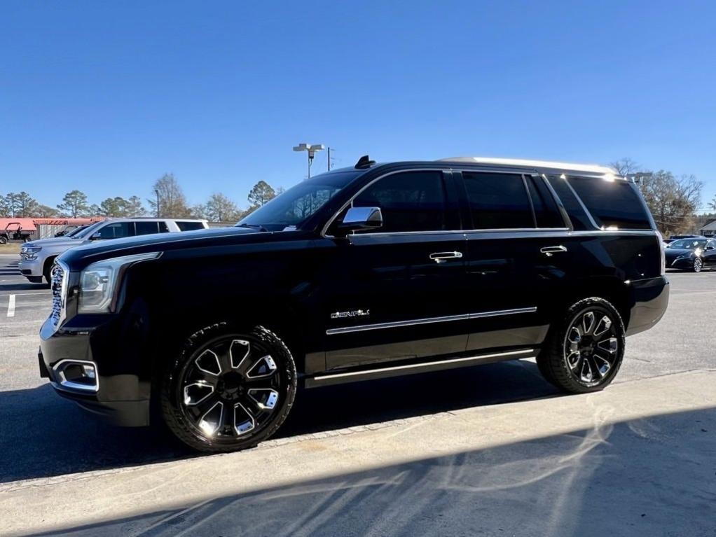 used 2019 GMC Yukon car, priced at $36,987