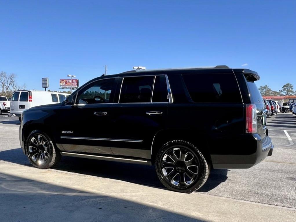 used 2019 GMC Yukon car, priced at $36,987