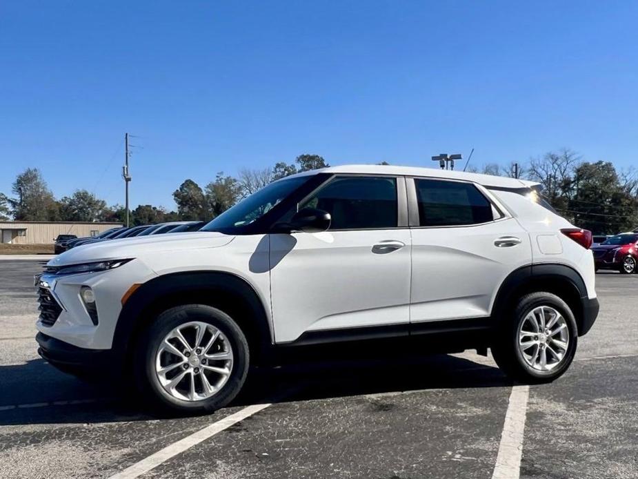 new 2025 Chevrolet TrailBlazer car, priced at $25,720