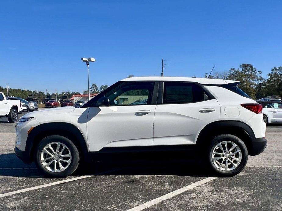 new 2025 Chevrolet TrailBlazer car, priced at $25,720