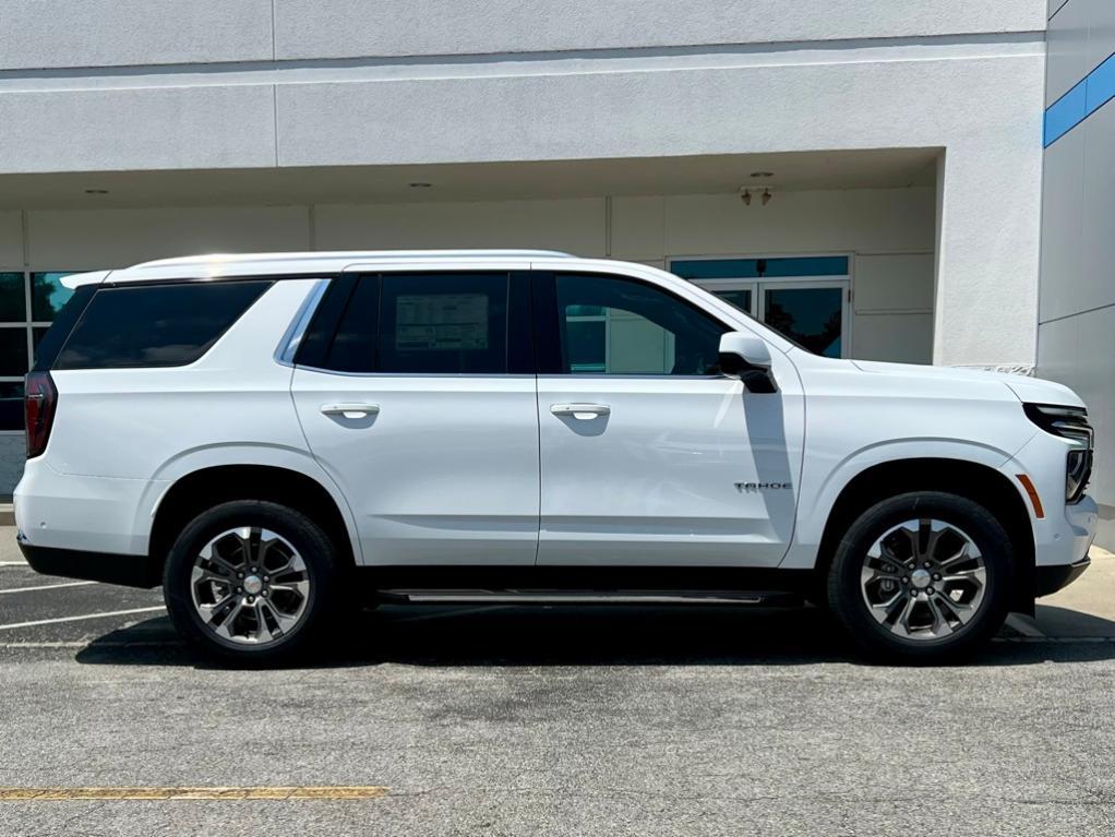 new 2025 Chevrolet Tahoe car, priced at $57,570