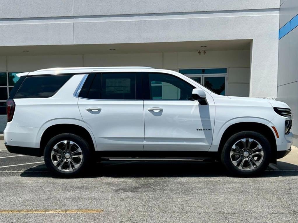 new 2025 Chevrolet Tahoe car, priced at $62,570
