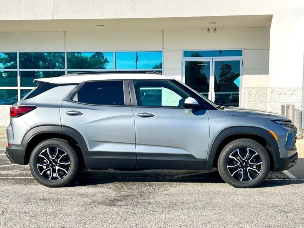 new 2026 Chevrolet TrailBlazer car, priced at $32,150