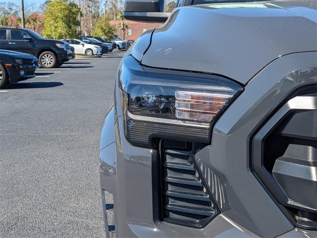 new 2025 Toyota Tacoma car