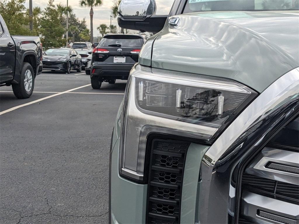 new 2025 Toyota Tundra Hybrid car