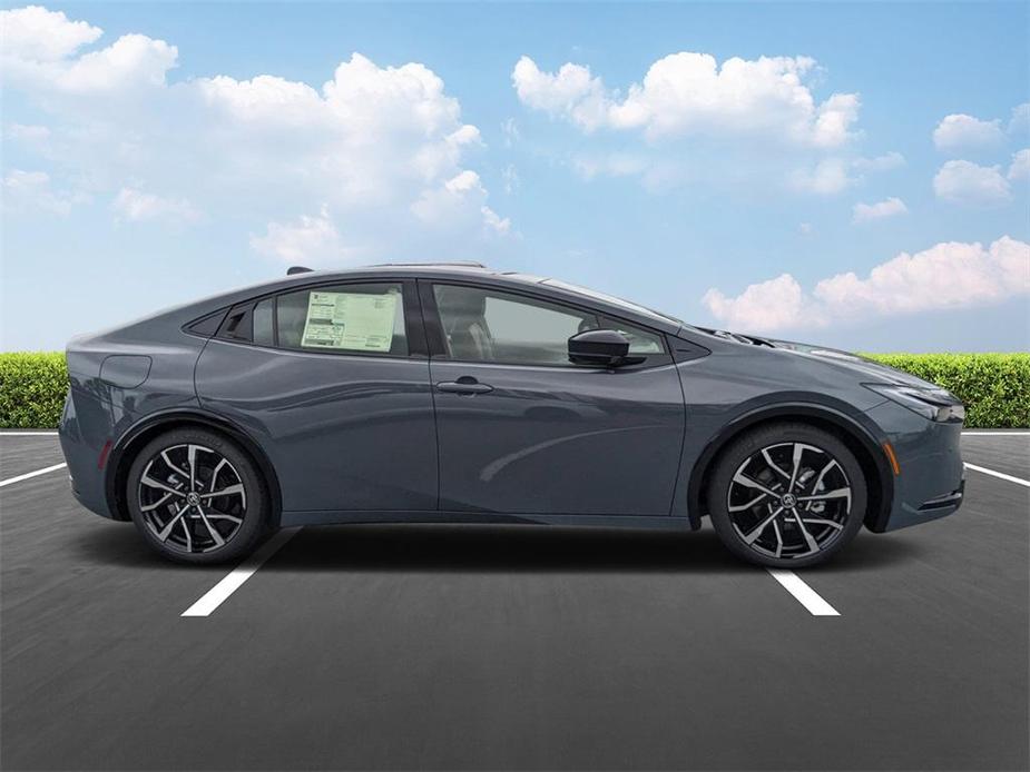 new 2024 Toyota Prius Prime car