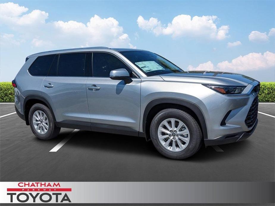 new 2024 Toyota Grand Highlander Hybrid car