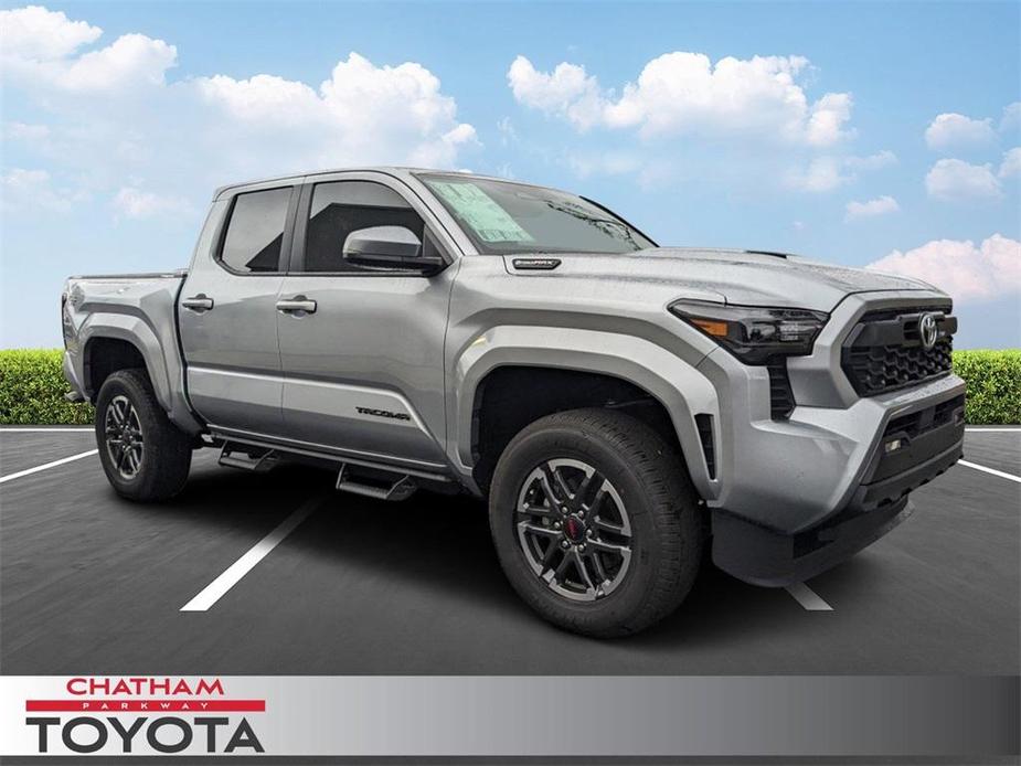 new 2024 Toyota Tacoma Hybrid car