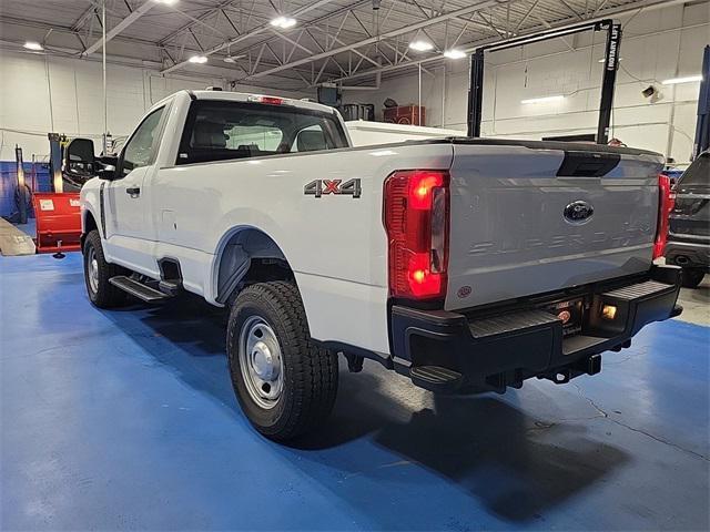 new 2024 Ford F-350 car, priced at $61,000