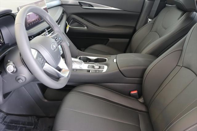 new 2025 INFINITI QX60 car, priced at $57,980