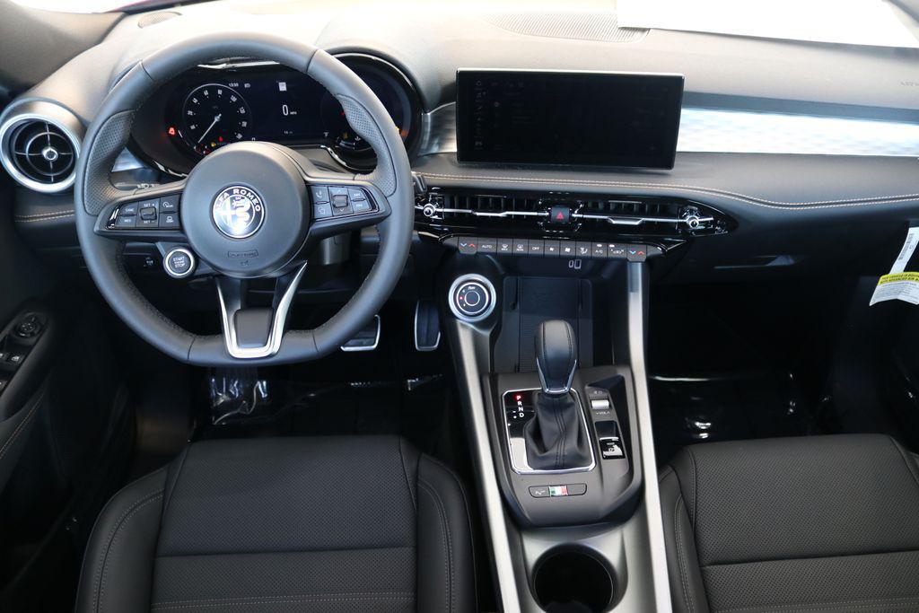 new 2025 Alfa Romeo Tonale car, priced at $40,625