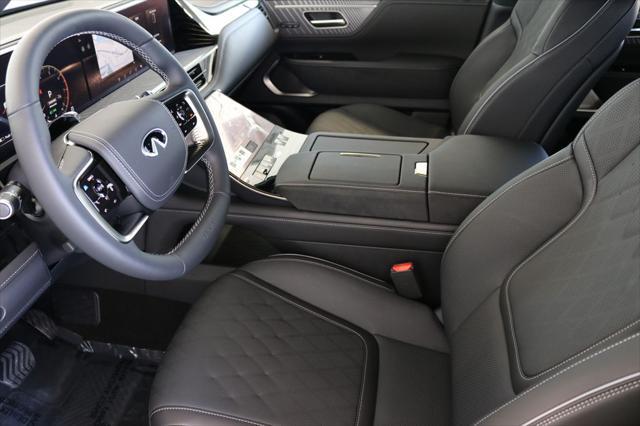 new 2025 INFINITI QX80 car, priced at $112,255