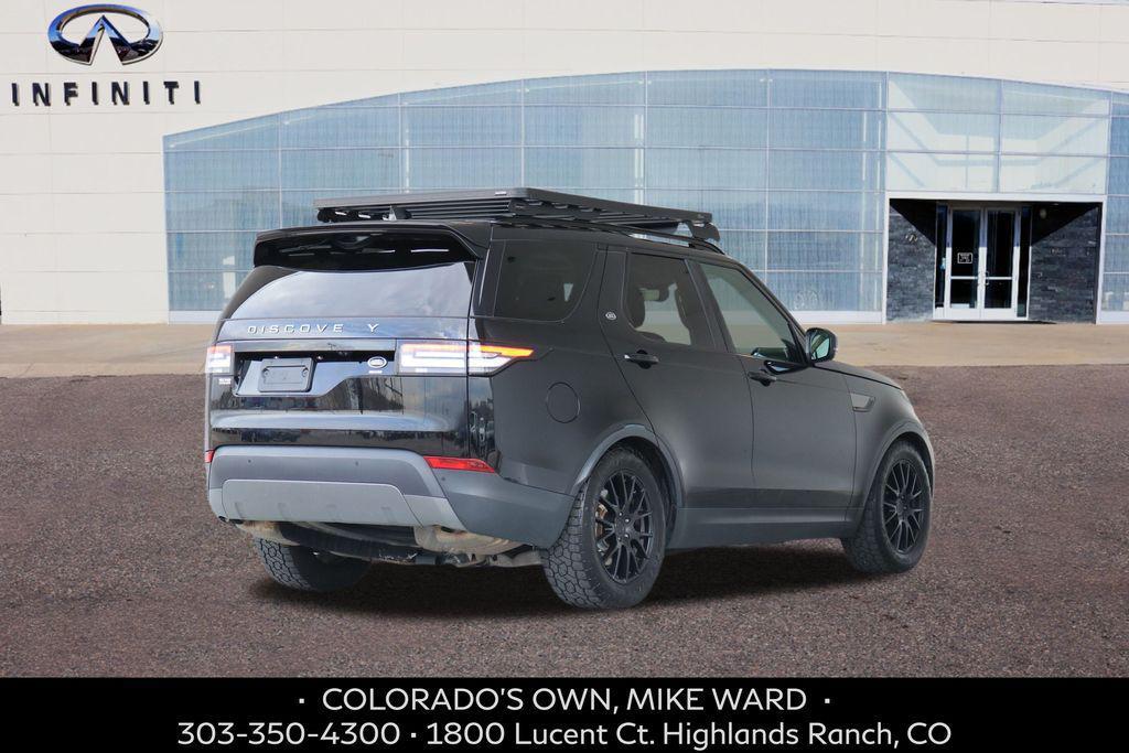 used 2017 Land Rover Discovery car