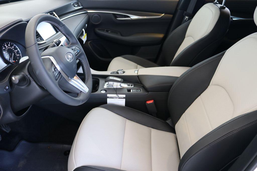 new 2025 INFINITI QX55 car, priced at $48,985