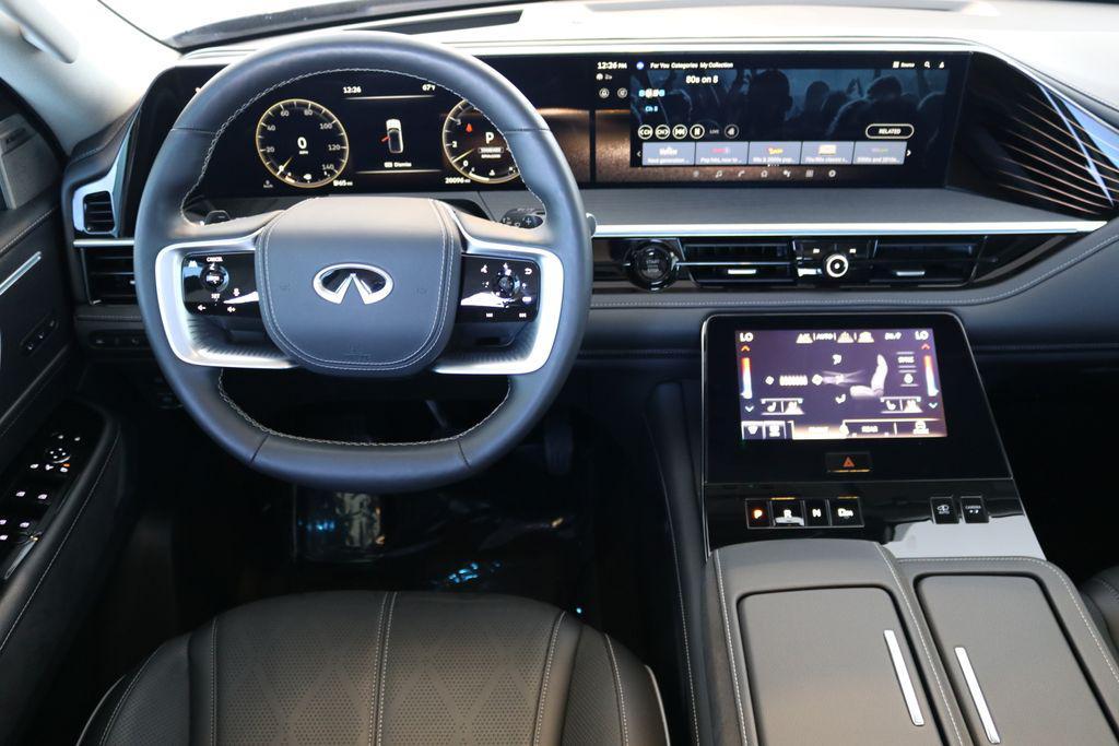 used 2025 INFINITI QX80 car, priced at $78,999