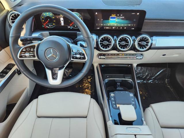 used 2023 Mercedes-Benz GLB 250 car, priced at $39,999