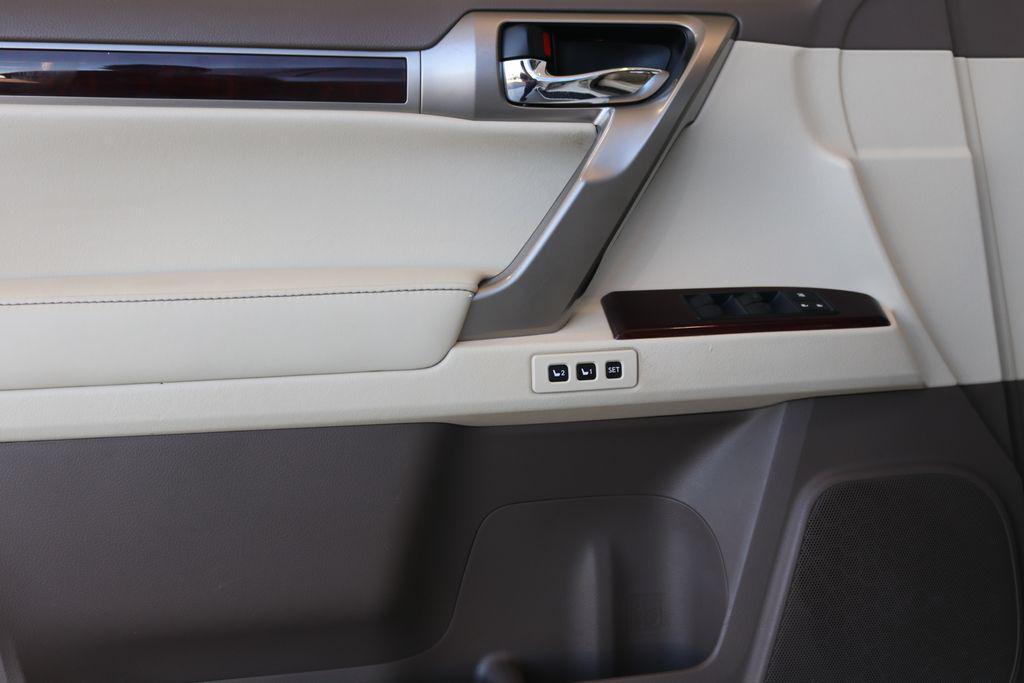 used 2017 Lexus GX 460 car, priced at $19,999