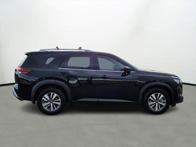 used 2022 Nissan Pathfinder car, priced at $32,999