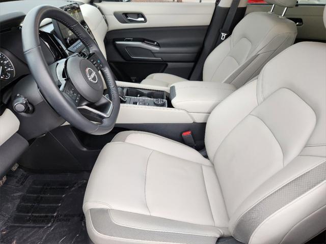 used 2022 Nissan Pathfinder car, priced at $32,999