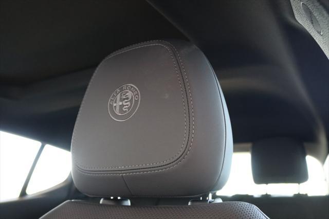 new 2025 Alfa Romeo Tonale car, priced at $43,430