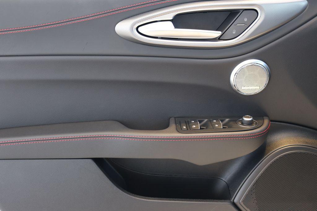 new 2025 Alfa Romeo Giulia car, priced at $50,290
