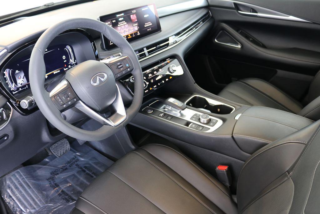 used 2025 INFINITI QX60 car, priced at $47,999