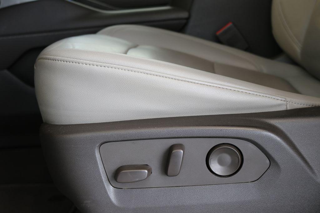 used 2022 Chevrolet Tahoe car, priced at $47,999