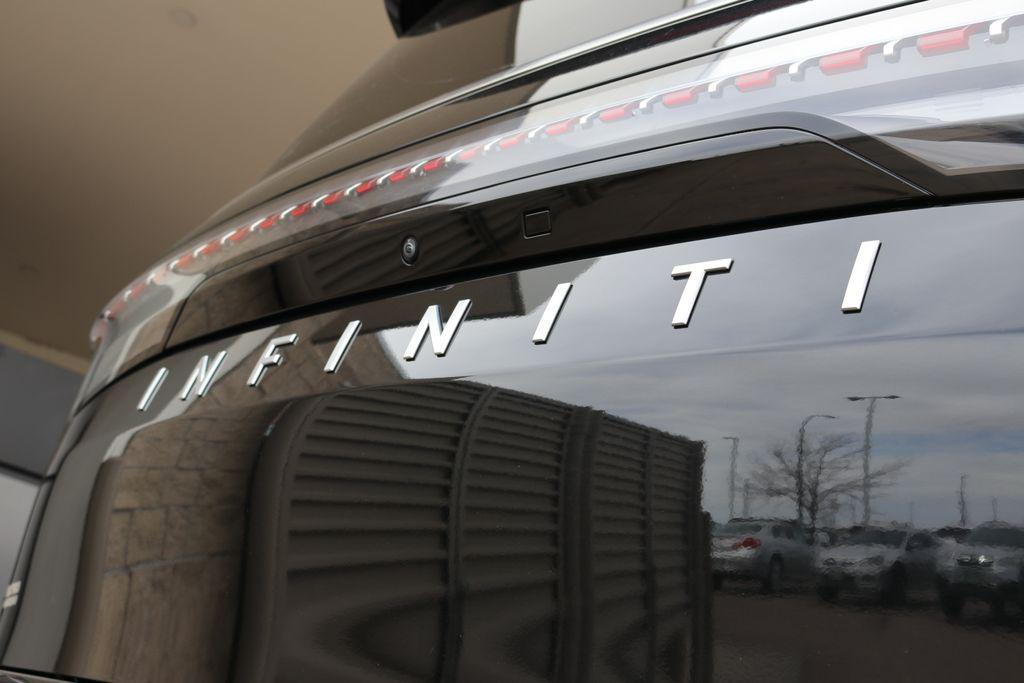 used 2025 INFINITI QX80 car, priced at $82,999